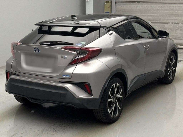 TOYOTA C-HR 2018