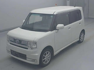 TOYOTA PIXIS SPACE 2013