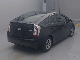 TOYOTA PRIUS 2013