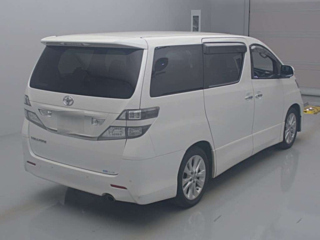 TOYOTA VELLFIRE 2009
