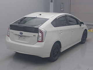 TOYOTA PRIUS 2015