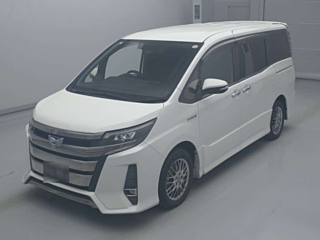 TOYOTA NOAH 2017