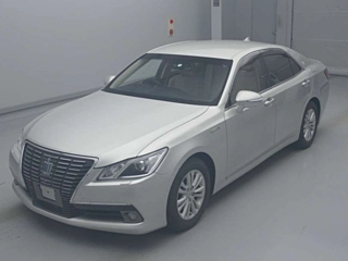 TOYOTA CROWN 2013