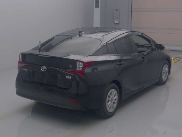 TOYOTA PRIUS 2022