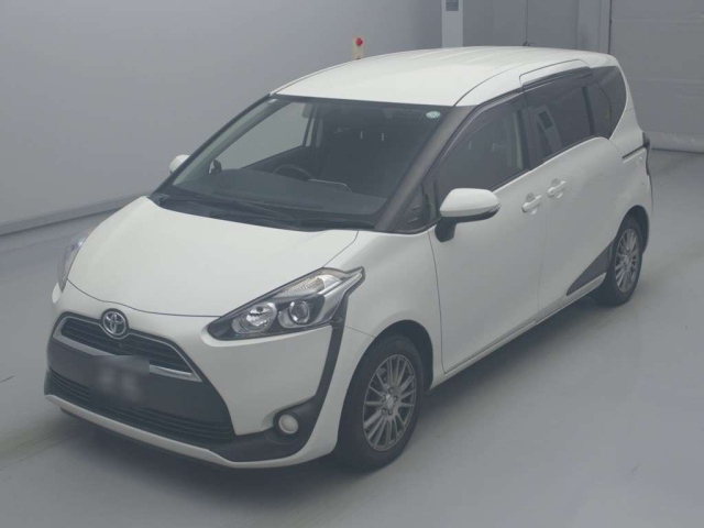TOYOTA SIENTA 2017