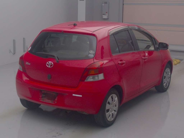 TOYOTA VITZ 2009