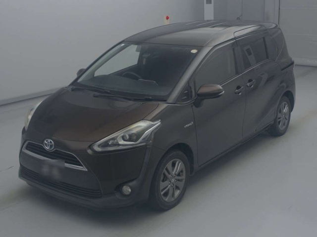 TOYOTA SIENTA 2017