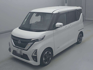 NISSAN ROOX 2020
