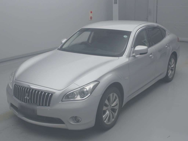 MITSUBISHI PROUDIA 2012