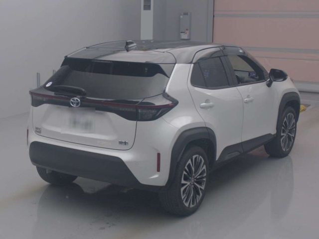 TOYOTA YARIS CROSS 2023