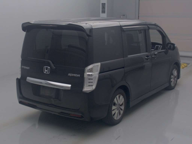 HONDA STEP WAGON 2013