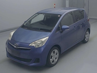 TOYOTA RACTIS 2010