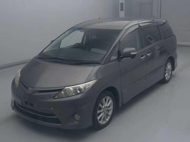 TOYOTA ESTIMA 2010