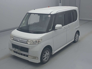 DAIHATSU TANTO 2008