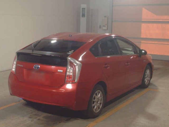 TOYOTA PRIUS 2013