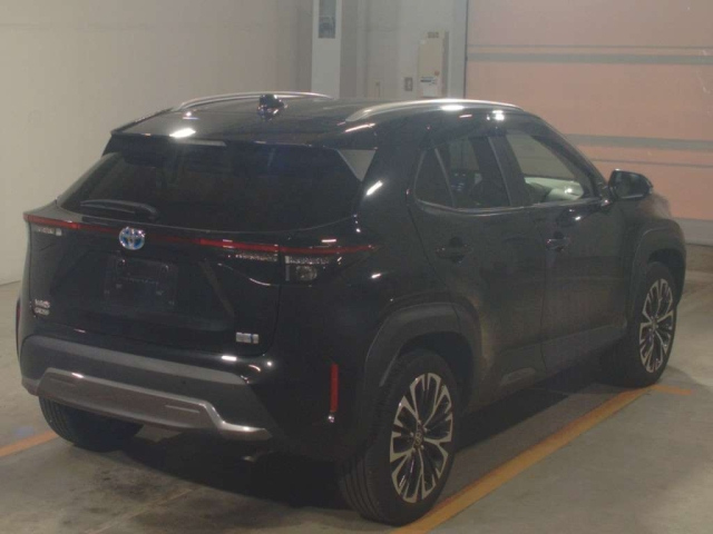 TOYOTA YARIS CROSS 2023