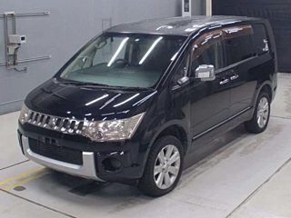 MITSUBISHI DELICA D5 2008