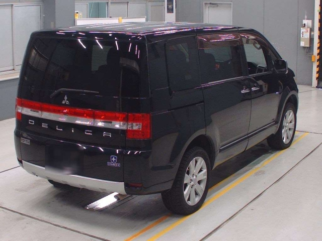 MITSUBISHI DELICA D5 2008