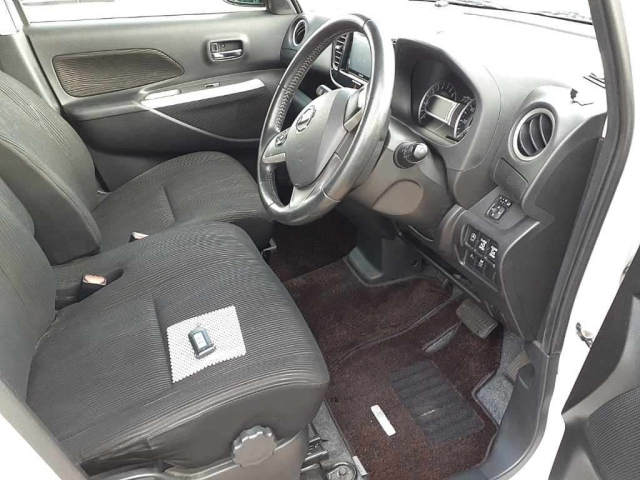 NISSAN DAYZ ROOX 2015