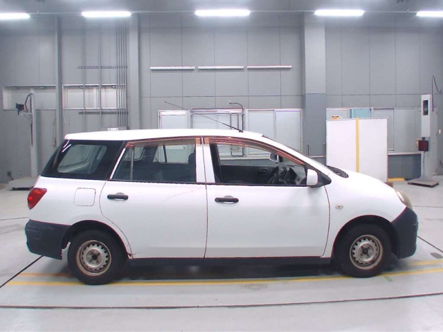 MAZDA FAMILIA VAN 2011