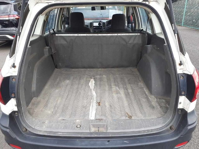 MAZDA FAMILIA VAN 2011