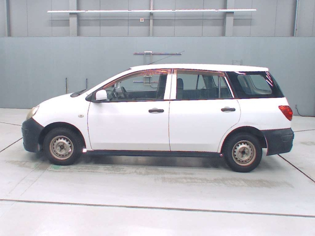 MAZDA FAMILIA VAN 2011