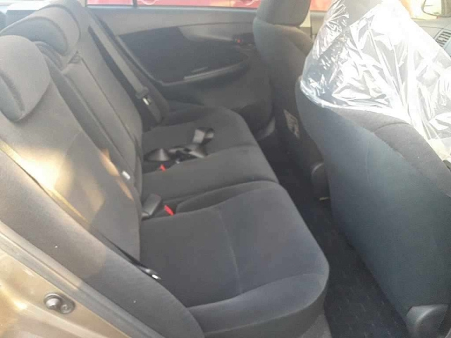 TOYOTA COROLLA FIELDER 2011