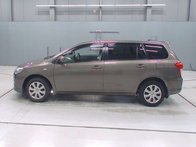 TOYOTA COROLLA FIELDER 2011