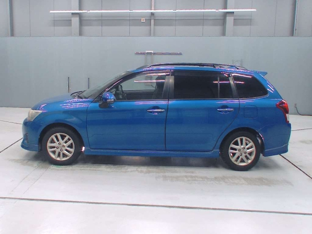 TOYOTA COROLLA FIELDER 2012