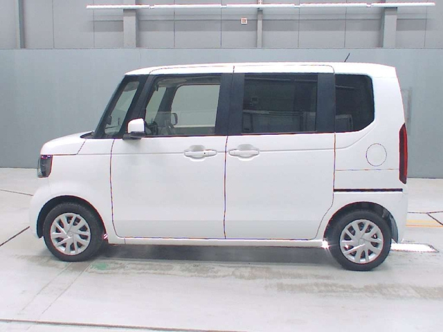 HONDA N BOX 2024