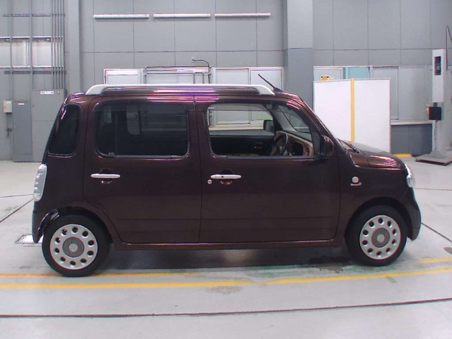DAIHATSU MIRA 2016