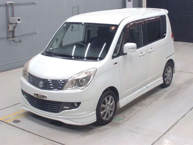 SUZUKI SOLIO 2012