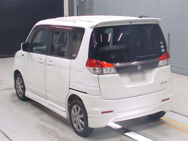 SUZUKI SOLIO 2012