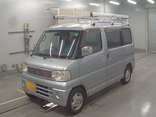 MITSUBISHI TOWNBOX 2005