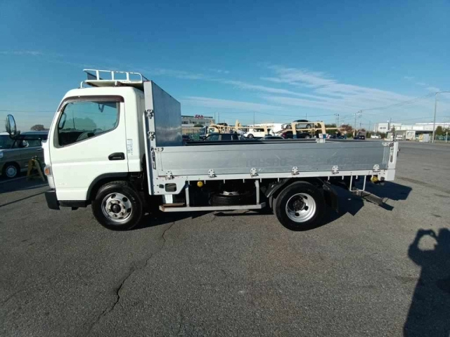 MITSUBISHI CANTER 2017