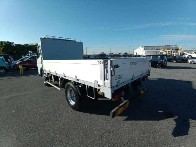 MITSUBISHI CANTER 2017