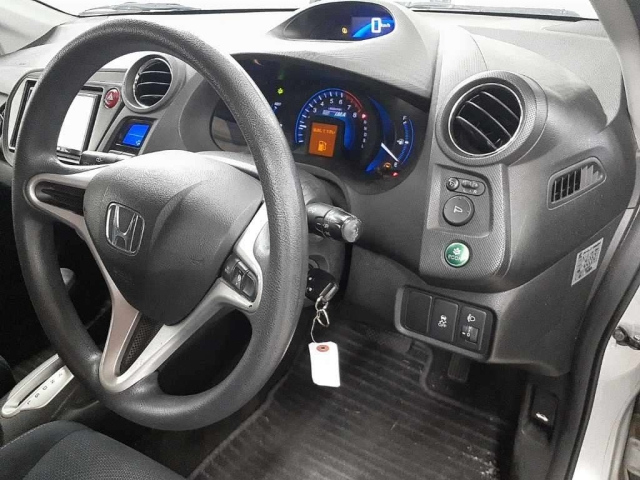 HONDA INSIGHT 2013
