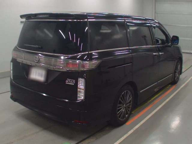 NISSAN ELGRAND 2015