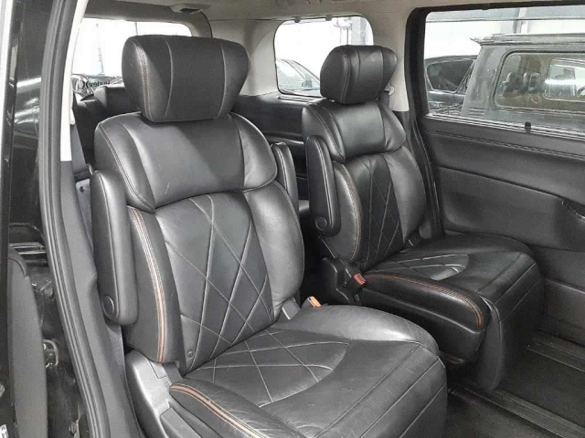 NISSAN ELGRAND 2015