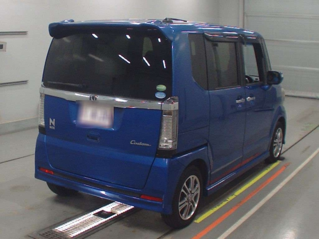 HONDA N BOX 2016