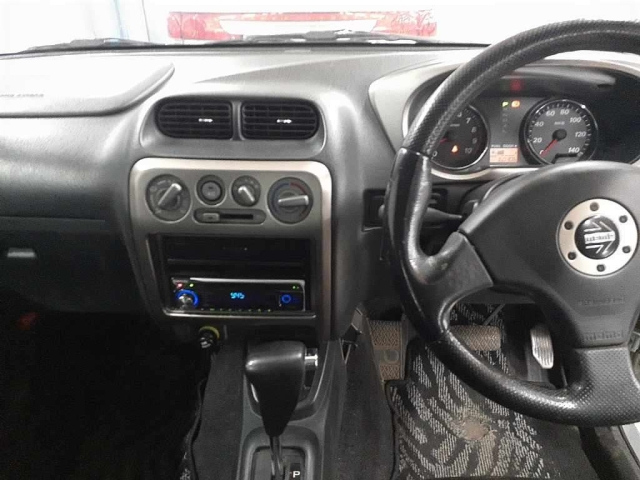 DAIHATSU TERIOS KID 2009