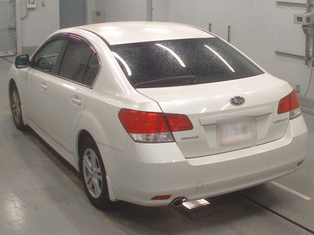 SUBARU LEGACY B4 2010