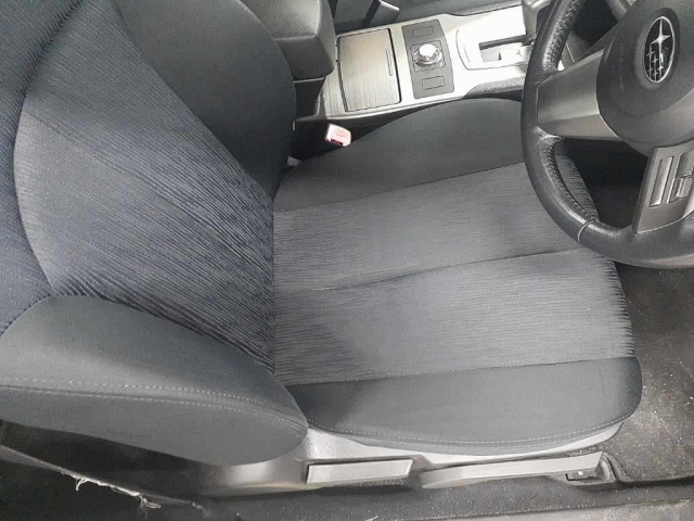 SUBARU LEGACY B4 2010