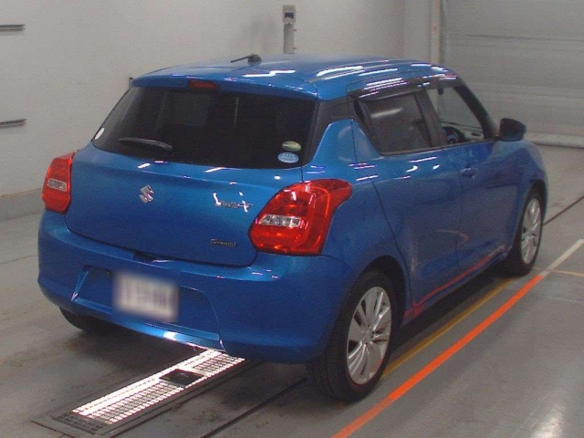 SUZUKI SWIFT 2018