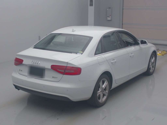 AUDI A4 2012