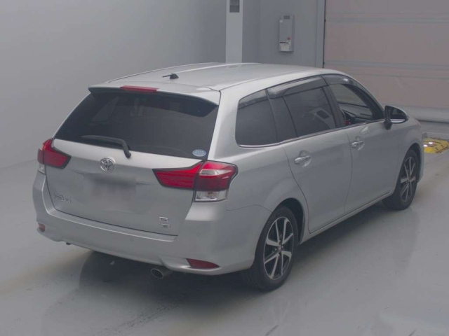 TOYOTA COROLLA FIELDER 2019