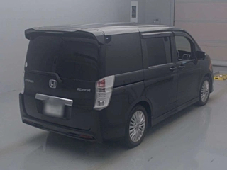 HONDA STEP WAGON 2010