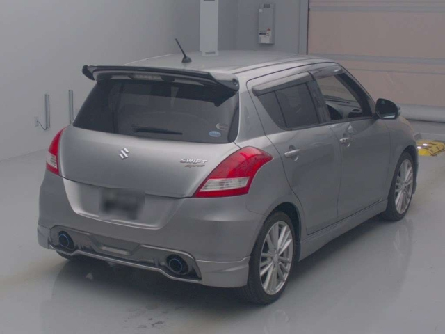 SUZUKI SWIFT 2012