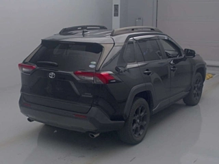 TOYOTA RAV4 2021