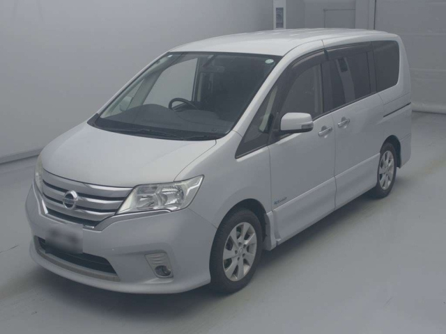 NISSAN SERENA 2013